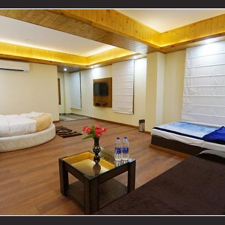 Grand Krisa Resort & Spa , Manali Exterior foto
