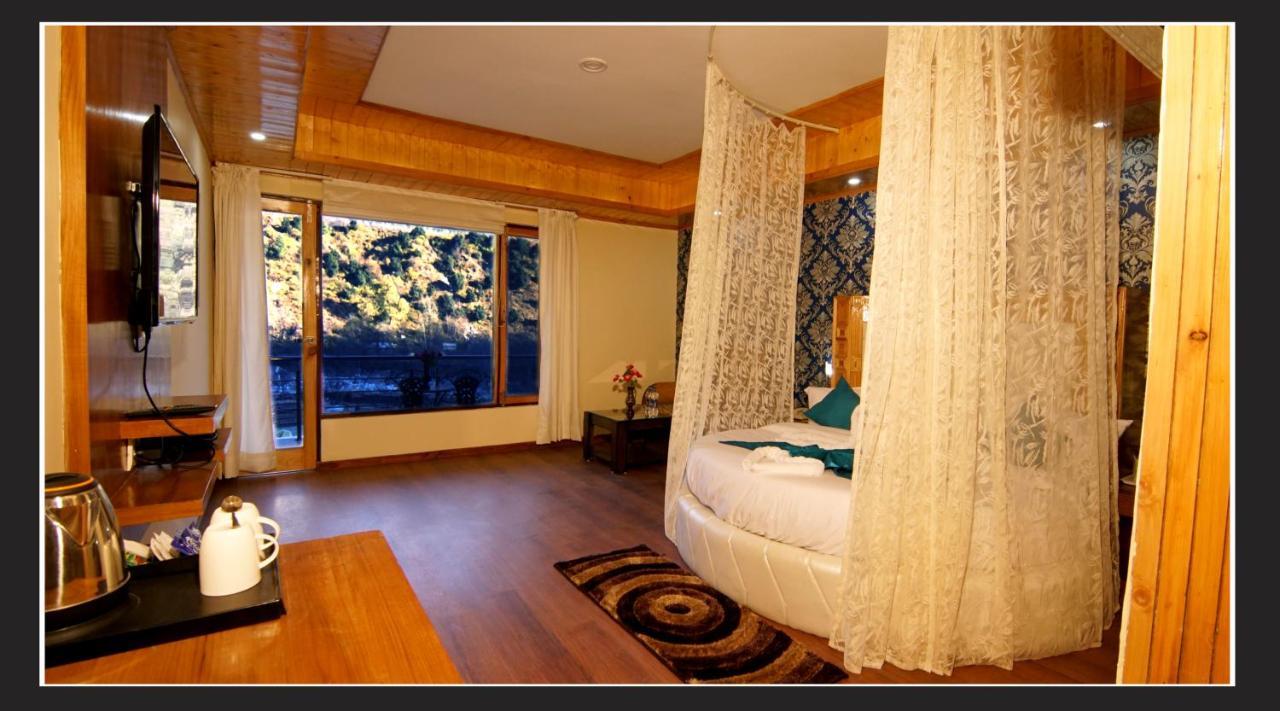 Grand Krisa Resort & Spa , Manali Exterior foto