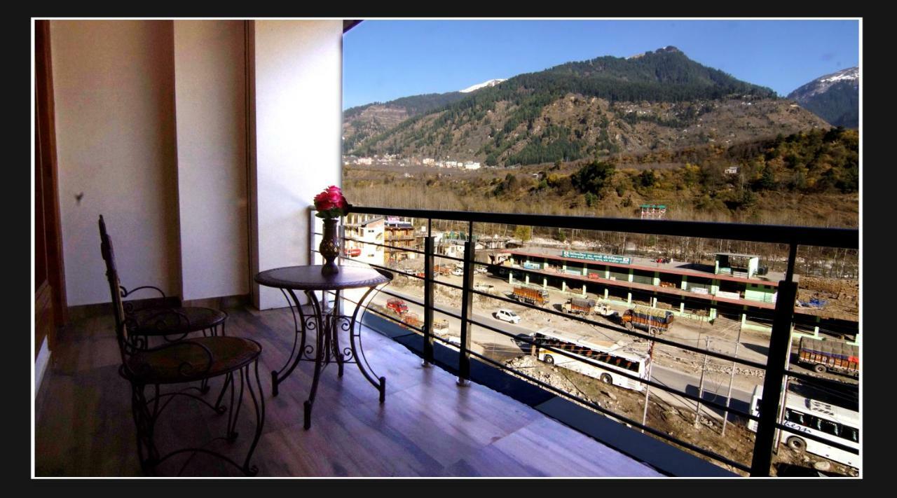 Grand Krisa Resort & Spa , Manali Exterior foto